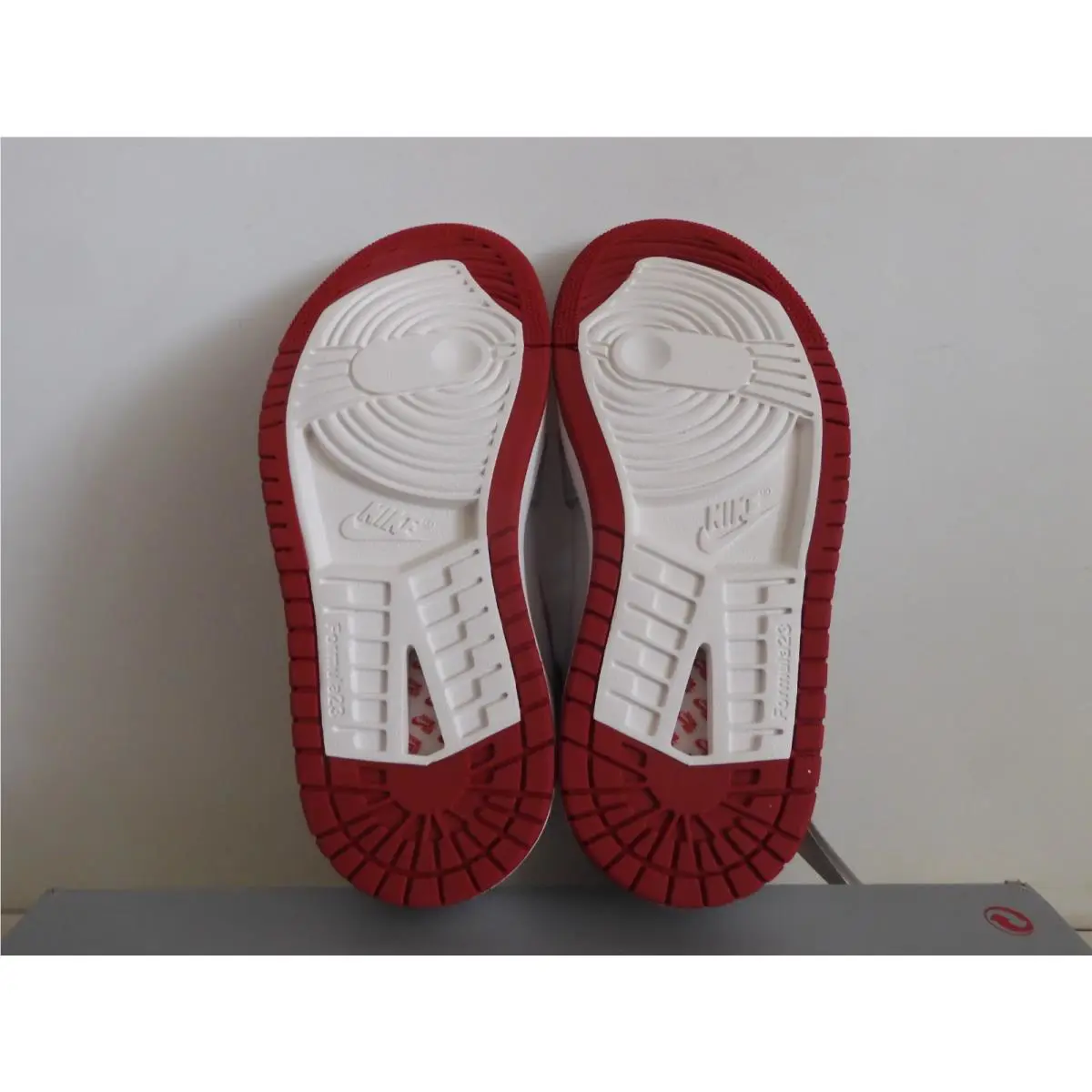 Nike shoes - Air Jordan 1 - Air - DV1304-106 - White 15