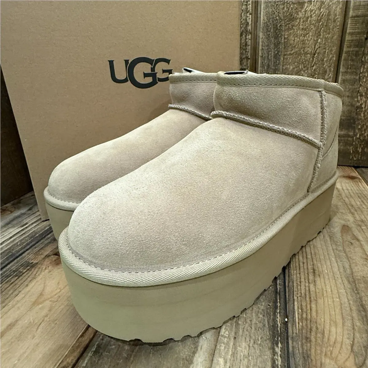 UGG shoes - Classic Ultra Mini Platform - Classic Ultra Mini Platform - 1135092 - Beige (UPC: 195719883485) 1