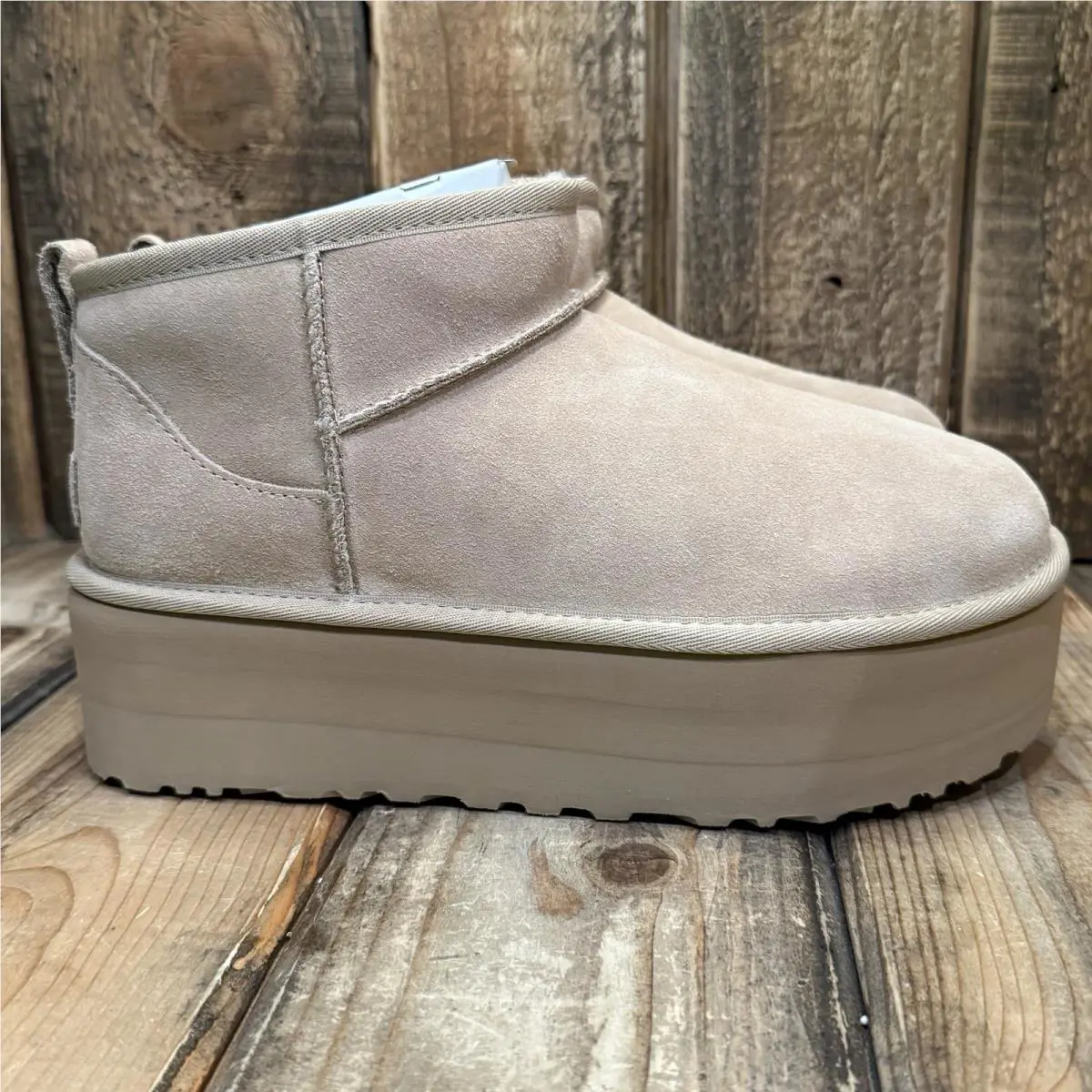 UGG shoes - Classic Ultra Mini Platform - Classic Ultra Mini Platform - 1135092 - Beige (UPC: 195719883485) 2