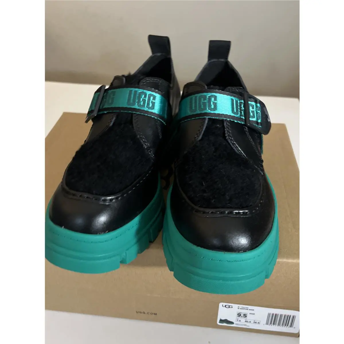 UGG shoes - UGG Ashton Shoe - Ashton Shoe - Emerald/Black 10