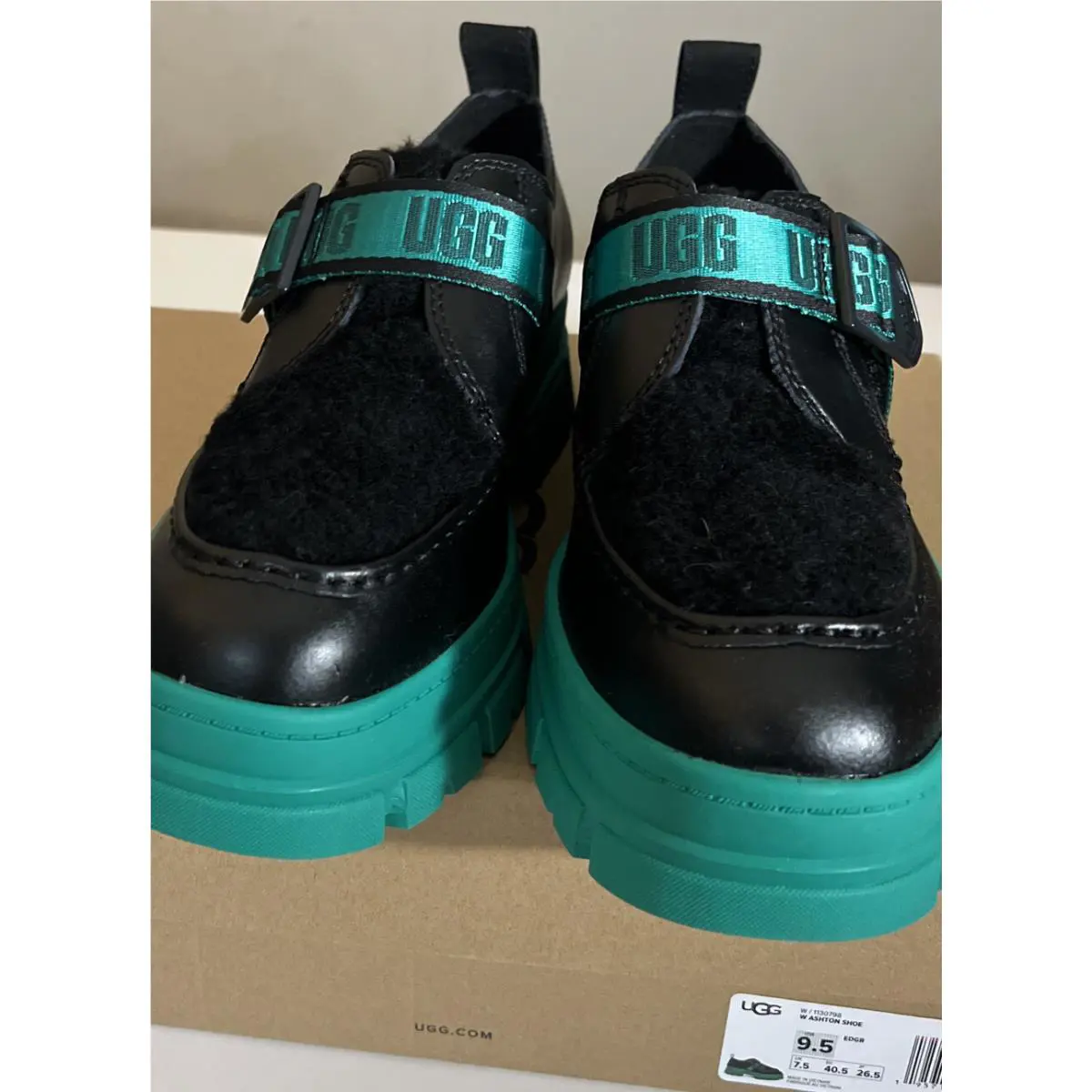 UGG shoes - UGG Ashton Shoe - Ashton Shoe - Emerald/Black 11
