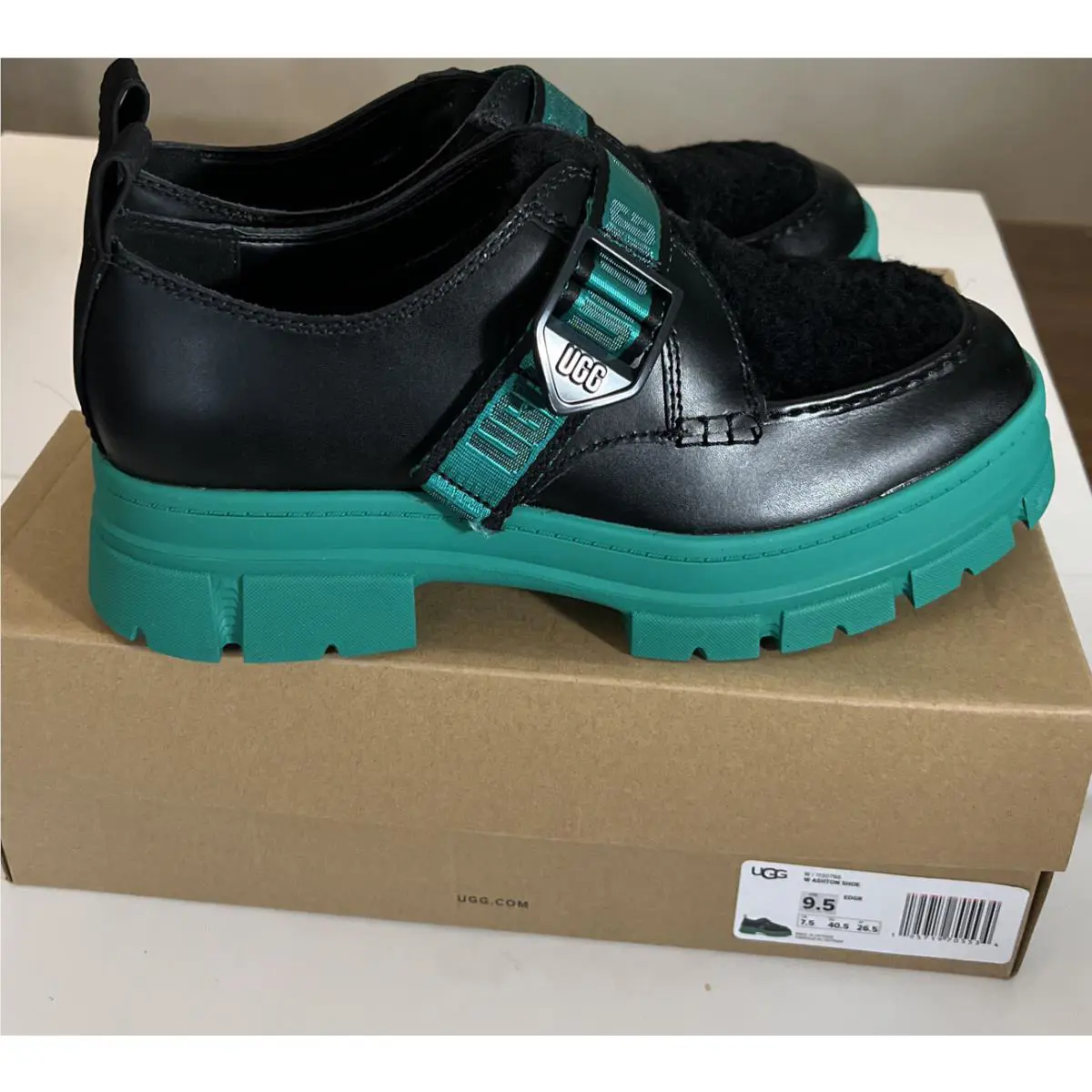 UGG shoes - UGG Ashton Shoe - Ashton Shoe - Emerald/Black 9