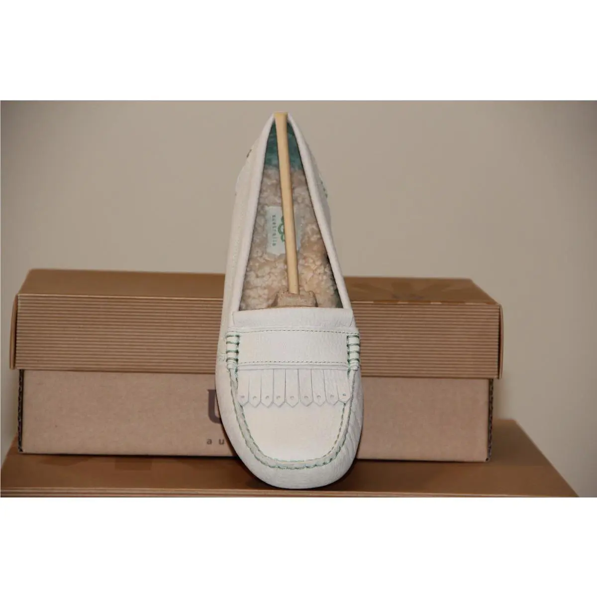 UGG shoes - Ivory (UPC: 889830912635) 2