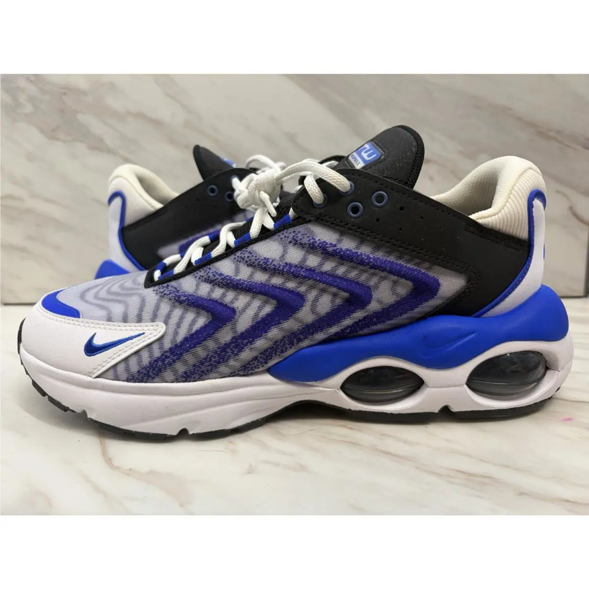 Nike shoes - Nike Air Max TW - Air Max - DQ3984-105 - White 0