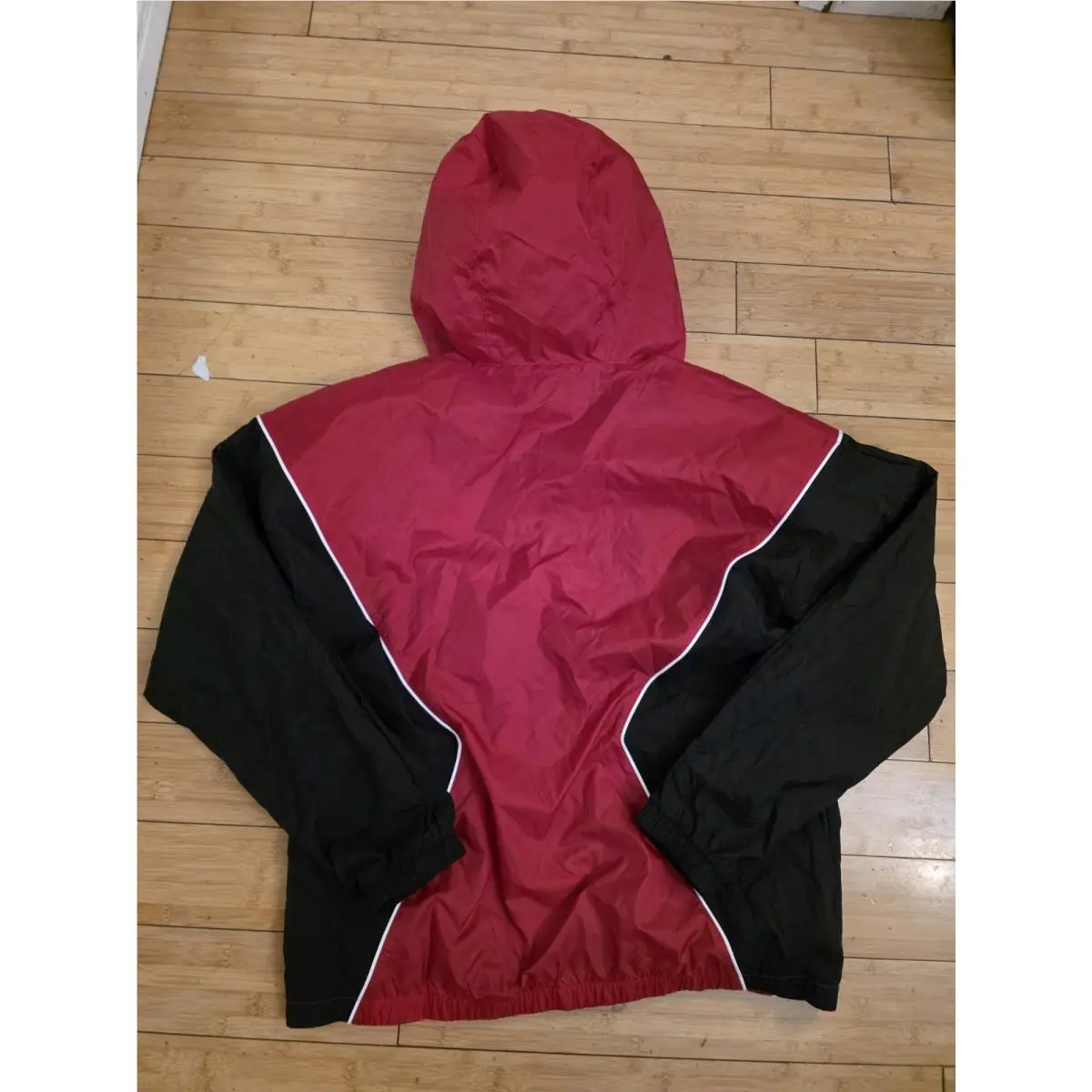 Nike clothing - HF9333636 - HF9333636 - Red (UPC: 197602712452) 0