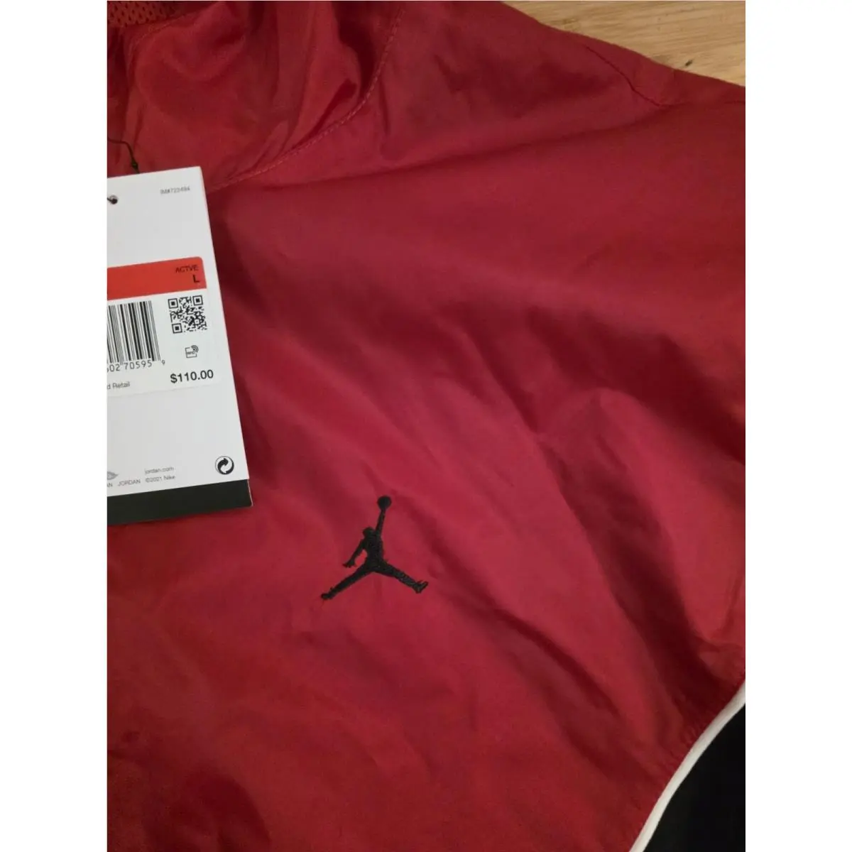 Nike clothing - HF9333636 - HF9333636 - Red (UPC: 197602712452) 1
