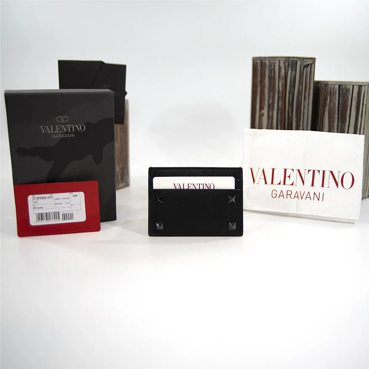 Valentino Rockstud Black Leather Logo Card Case Mini Wallet Camo Box