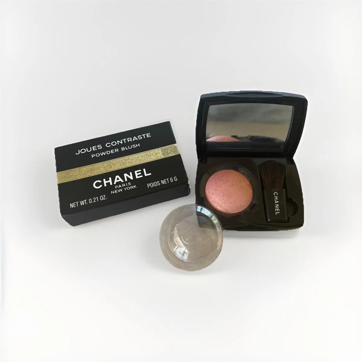 Chanel Joues Contraste Powder Blush Soie D`or Golden Silk Vhtf
