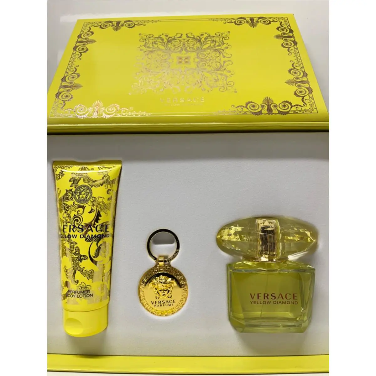 Versace Perfume Gift Set For Women 3 Pieces