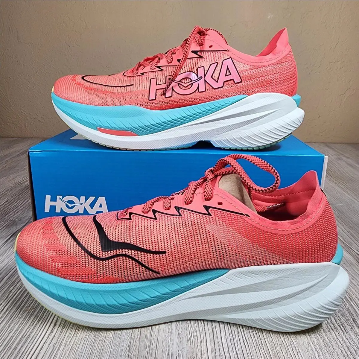 Hoka shoes - Hoka One One Mach X - Red 0