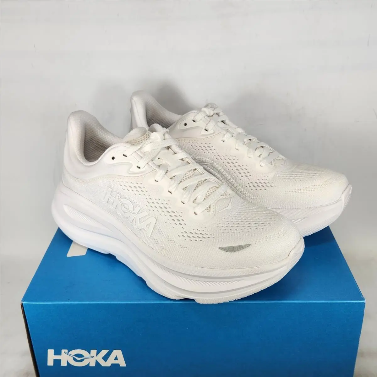 Hoka shoes - Hoka One One Bondi 7 - 1162014 - White 0
