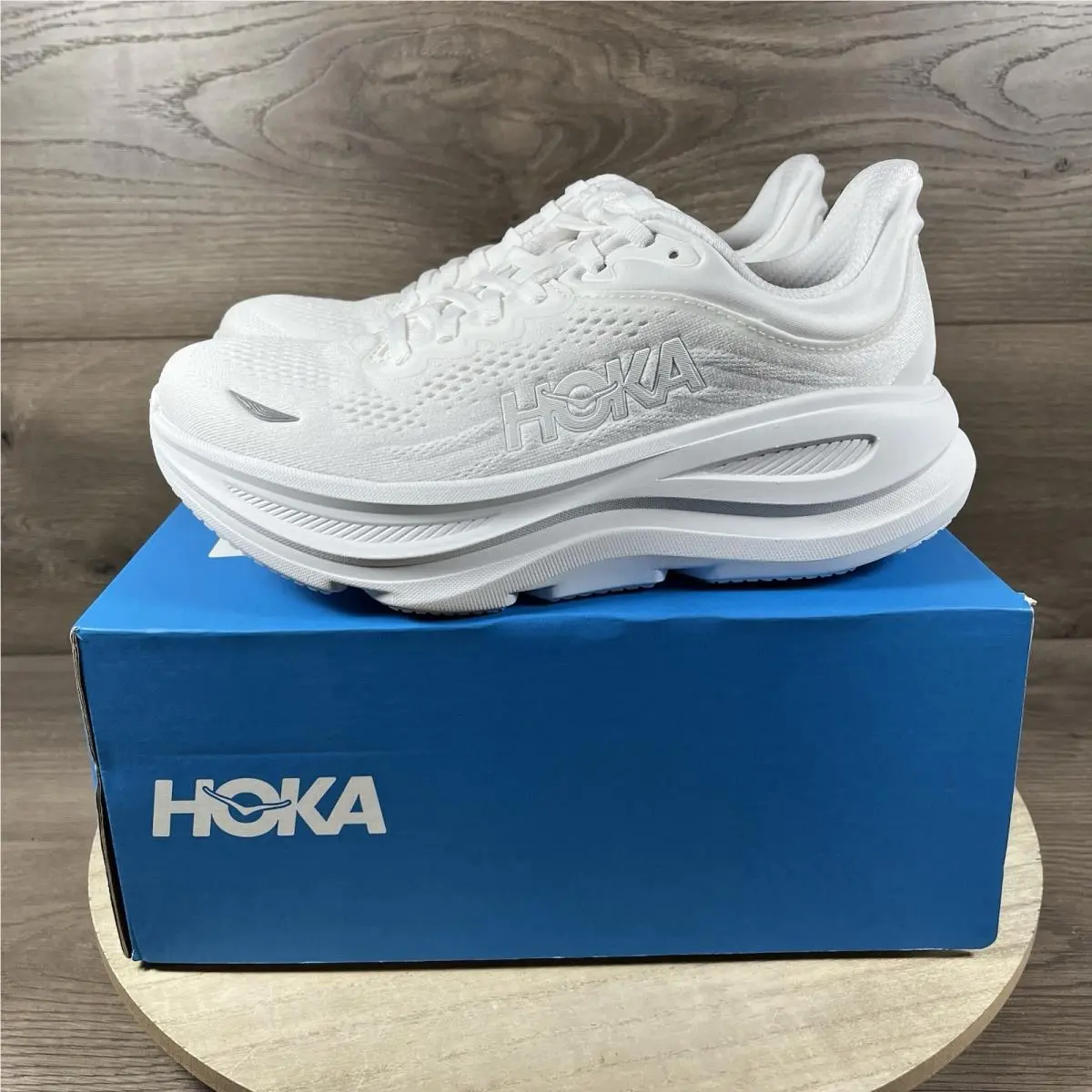 Bondi 9 White Running Shoes 1162014/ Wwh w/ Box Womens Size 7.5 D Wide by Hoka