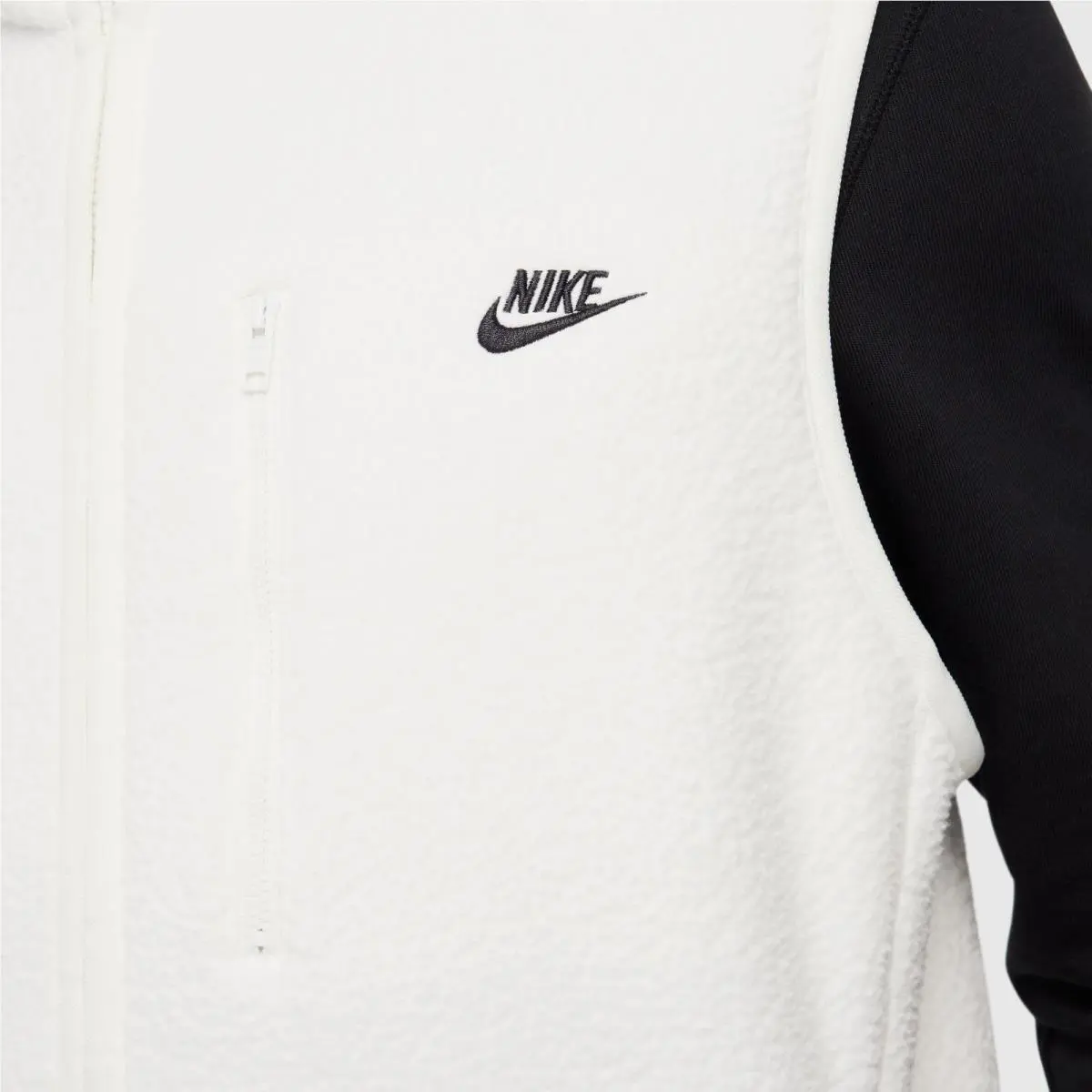 Nike clothing - FZ0894-133 - FZ0894-133 - Sail/Black (UPC: 197600364455) 1