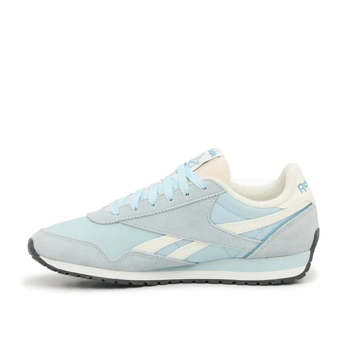 Reebok shoes - Light Blue 1
