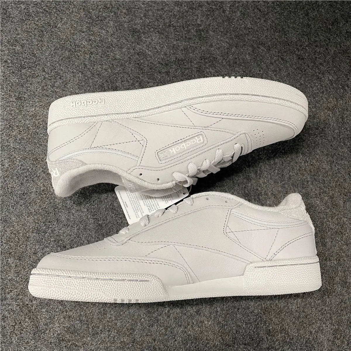 Reebok shoes - VS182674 - vs-182674 - Gray (UPC: 197323850747) 3