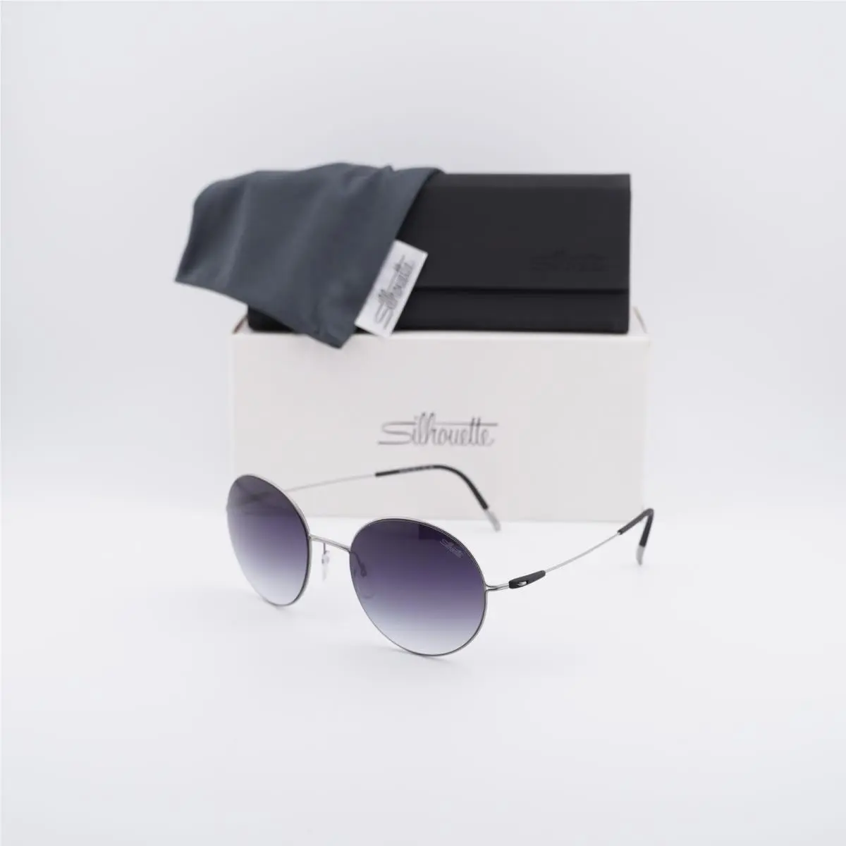 Sant Pere 8736/75 7100 Titanium/grey Gradient 52-19-140 by Silhouette