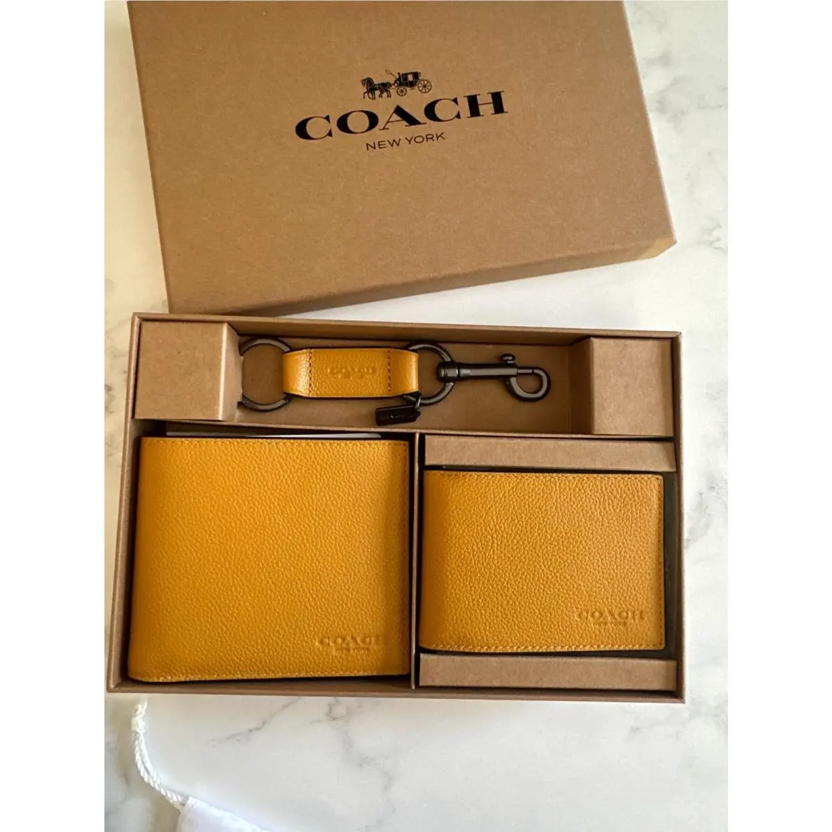 Coach Boxed 3 In 1 Bifold Wallet Set with Key Fob Leather CS433 Buttercup