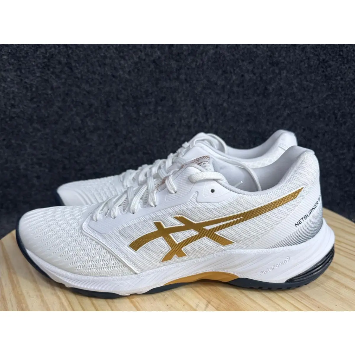 Asics shoes - ASICS Netburner Ballistic - Netburner Ballistic - 1052A069-110 - White 1