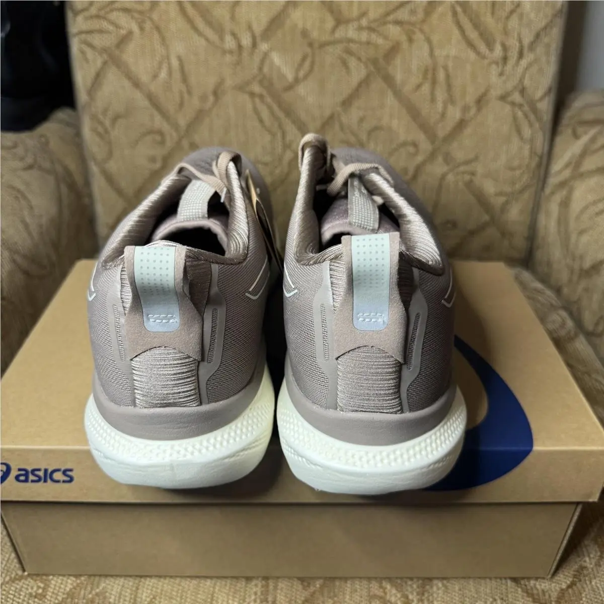 Asics shoes - GlideRide Max - GlideRide Max - 1011B891-020 - Taupe Grey 4