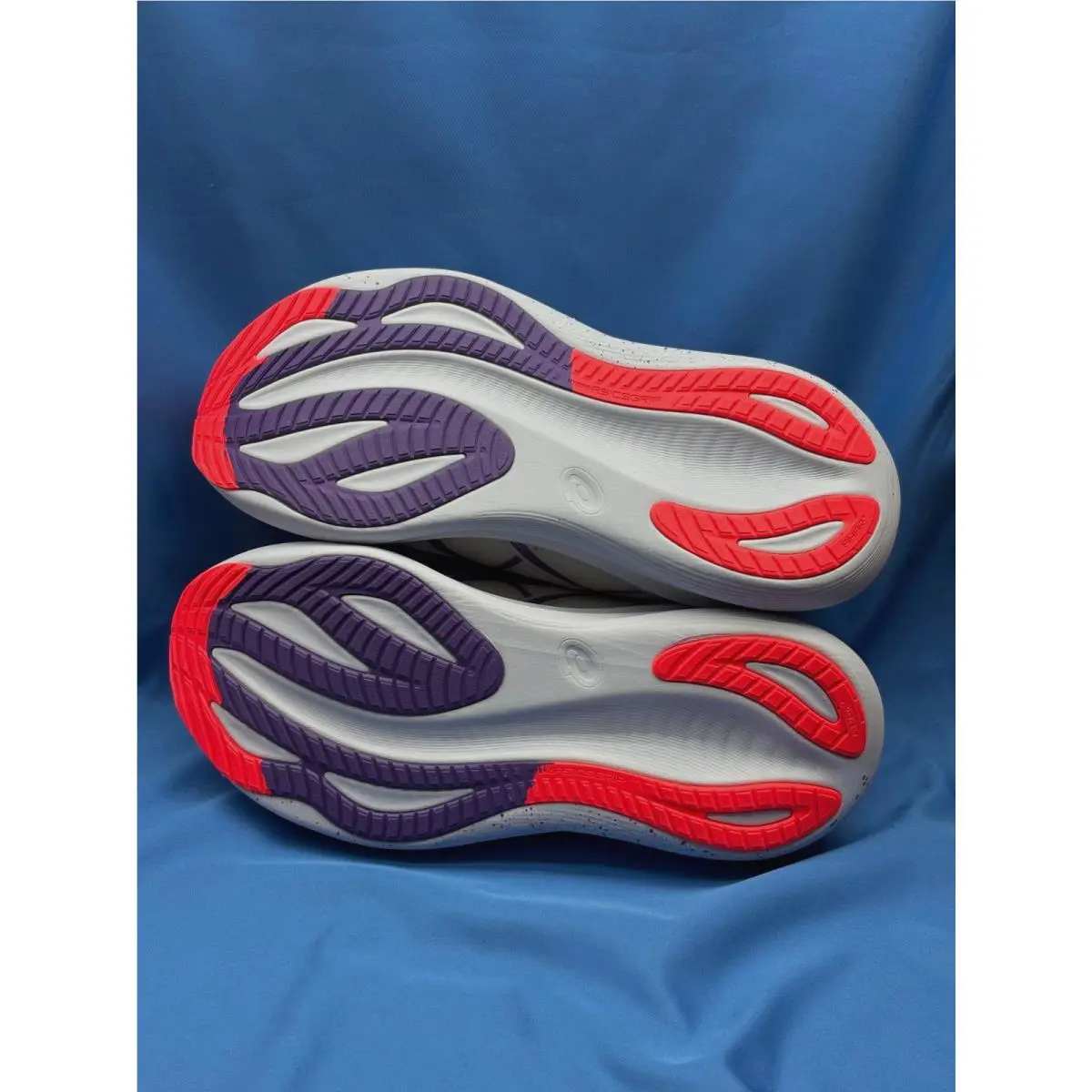 Asics shoes - ASICS Gel Nimbus - Gel Nimbus - 1011C120-500 - cream 7