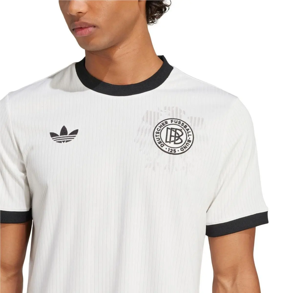Adidas clothing - Clowhi/Black 6