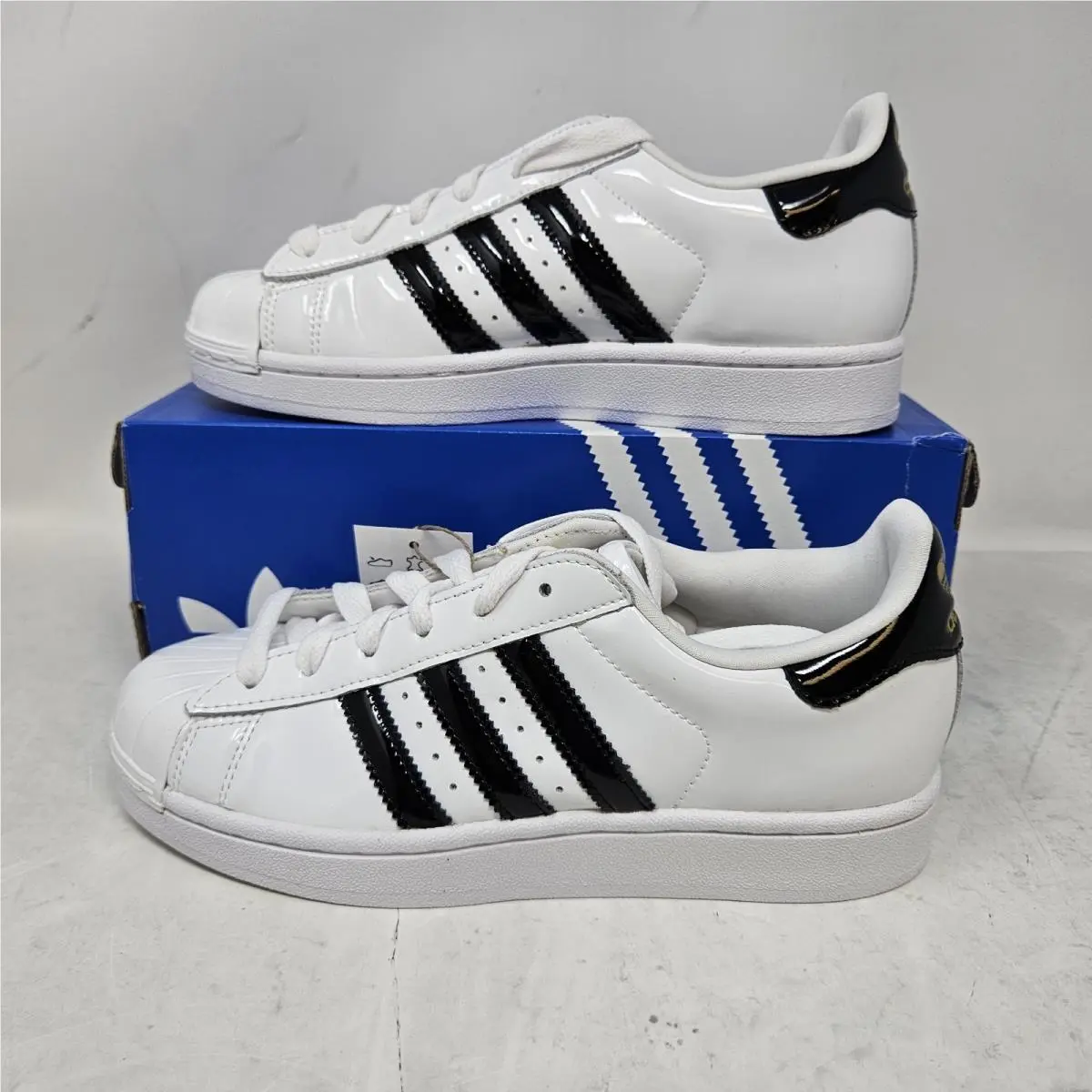 Adidas Superstar Il `white Black` Classic Shell Toe / JS4010 / Women`s Size 6