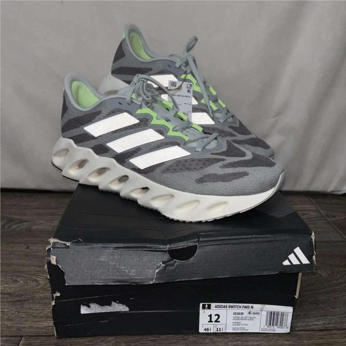 Adidas Switch Fwd M Running Shoes Men’s Size 9.5 IF 2399 Color Wonblu/zeromt/