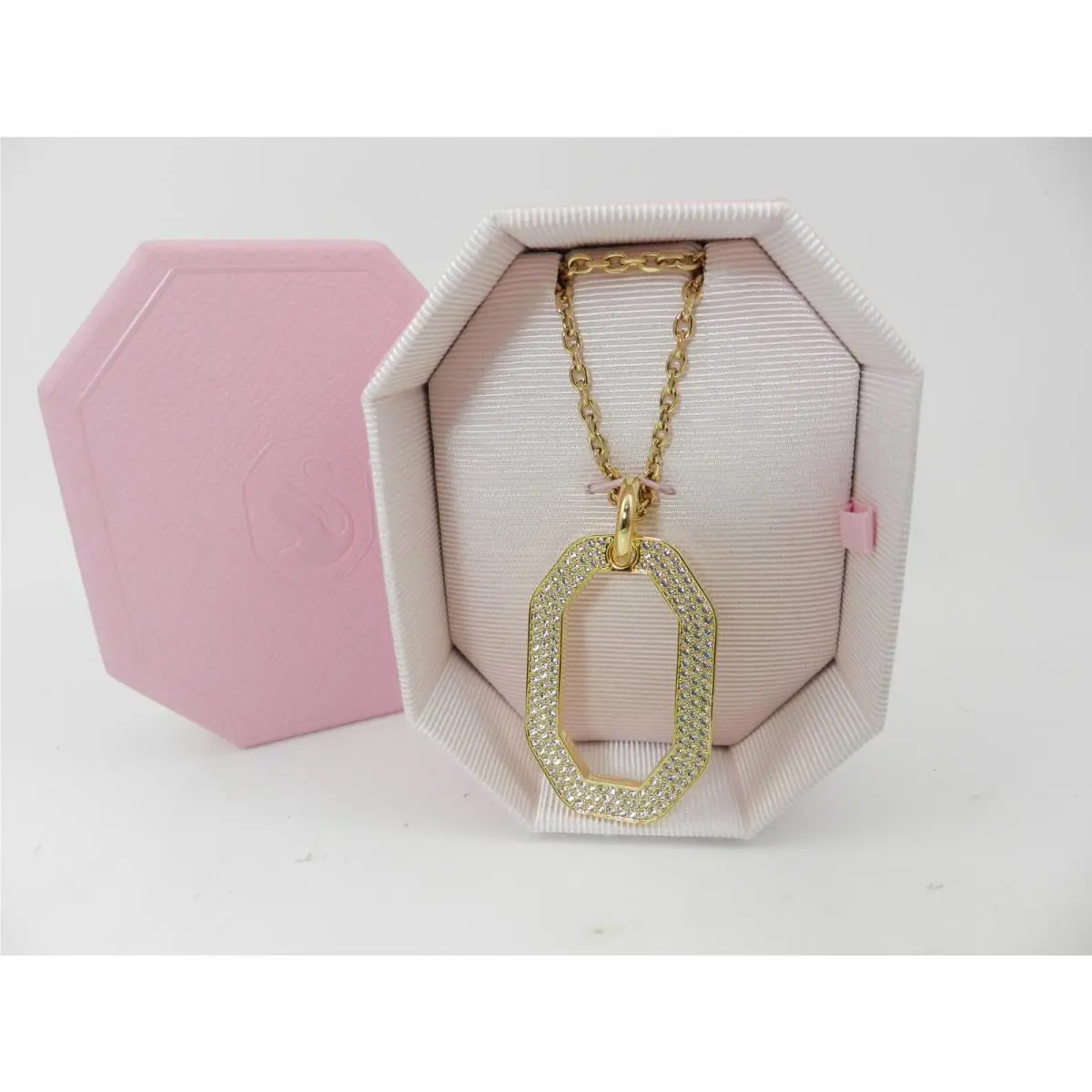 Swarovski Dextera Crystal Pendant Necklace 14-1/8 5642387