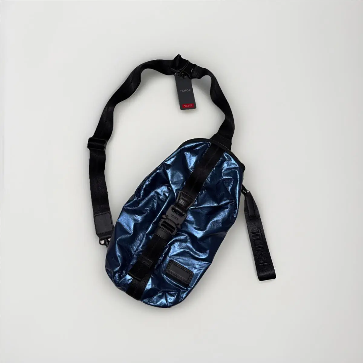 Tumi Tahoe Bozeman Sling Shoulder Bag 13.5”x6”x2.6” Rare