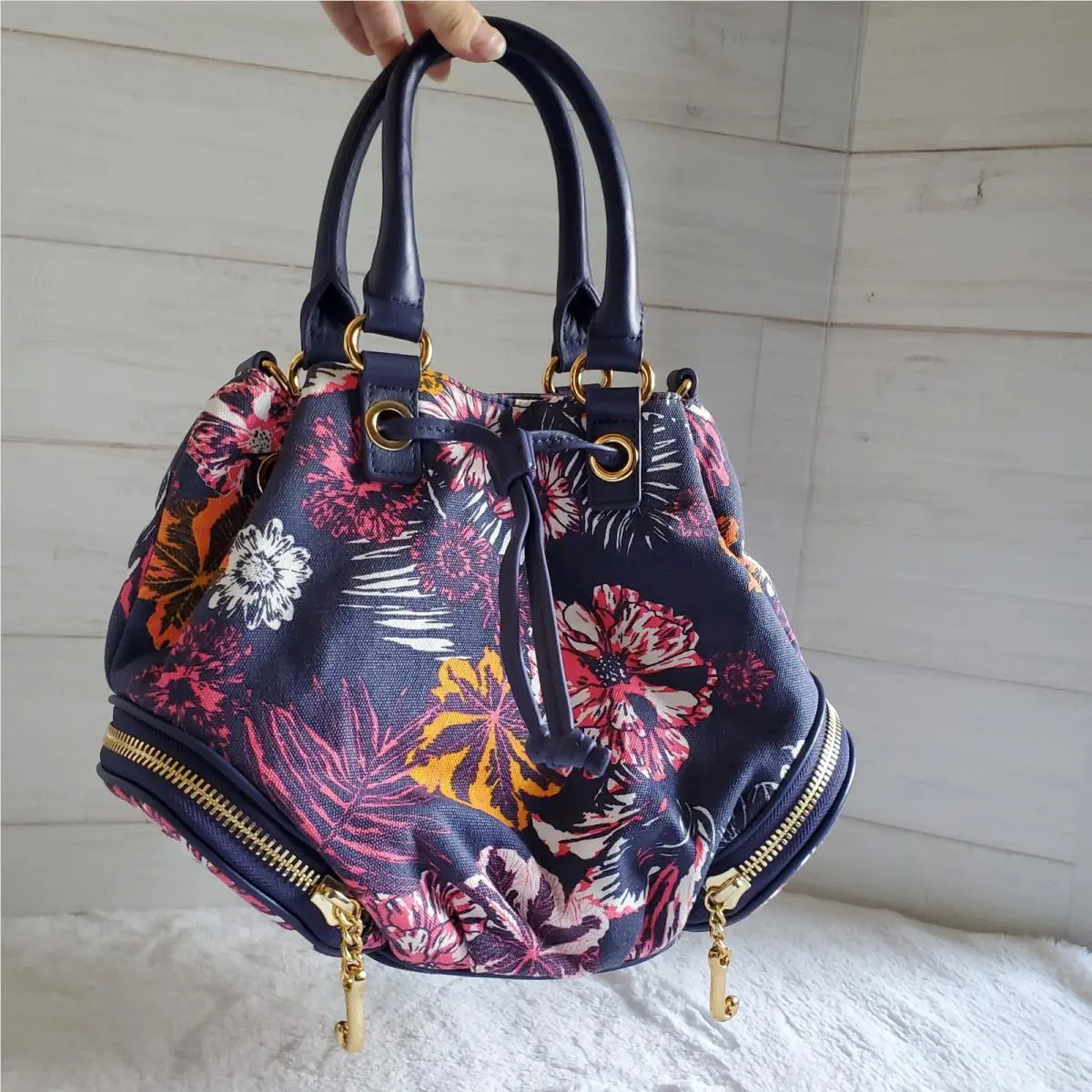 Juicy Couture Drawstring Crossbody Handbag Floral