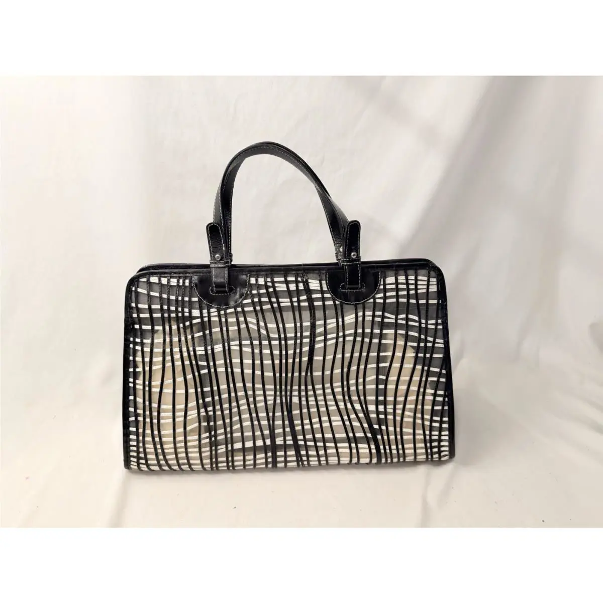 Kenneth Cole York NY Scribble Black Leather Tote Handbag Purse