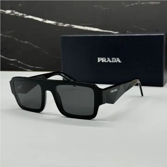 PR A05S 16K08Z Prada Black Grey Square Spr A05 16K08Z Unisex Sunglasses