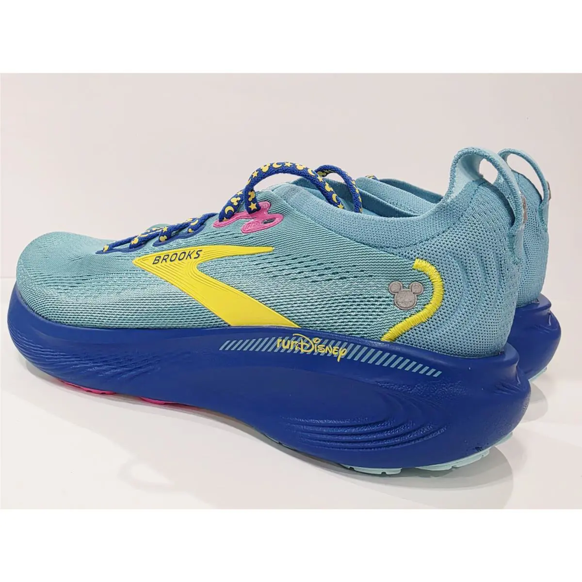 Brooks shoes - Brooks Adrenaline GTS25 DISNEYLAND RunDisney 2026 - Blue/Yellow (UPC: 195394833690) 8