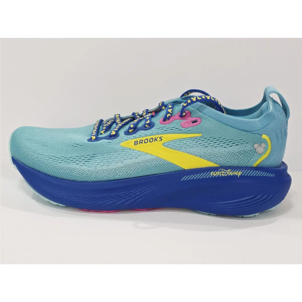 Brooks shoes - Brooks Adrenaline GTS25 DISNEYLAND RunDisney 2026 - Blue/Yellow (UPC: 195394833690) 19
