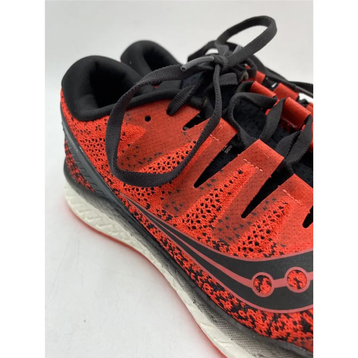 Saucony shoes - Saucony Freedom ISO 2 - Freedom ISO - Red 1