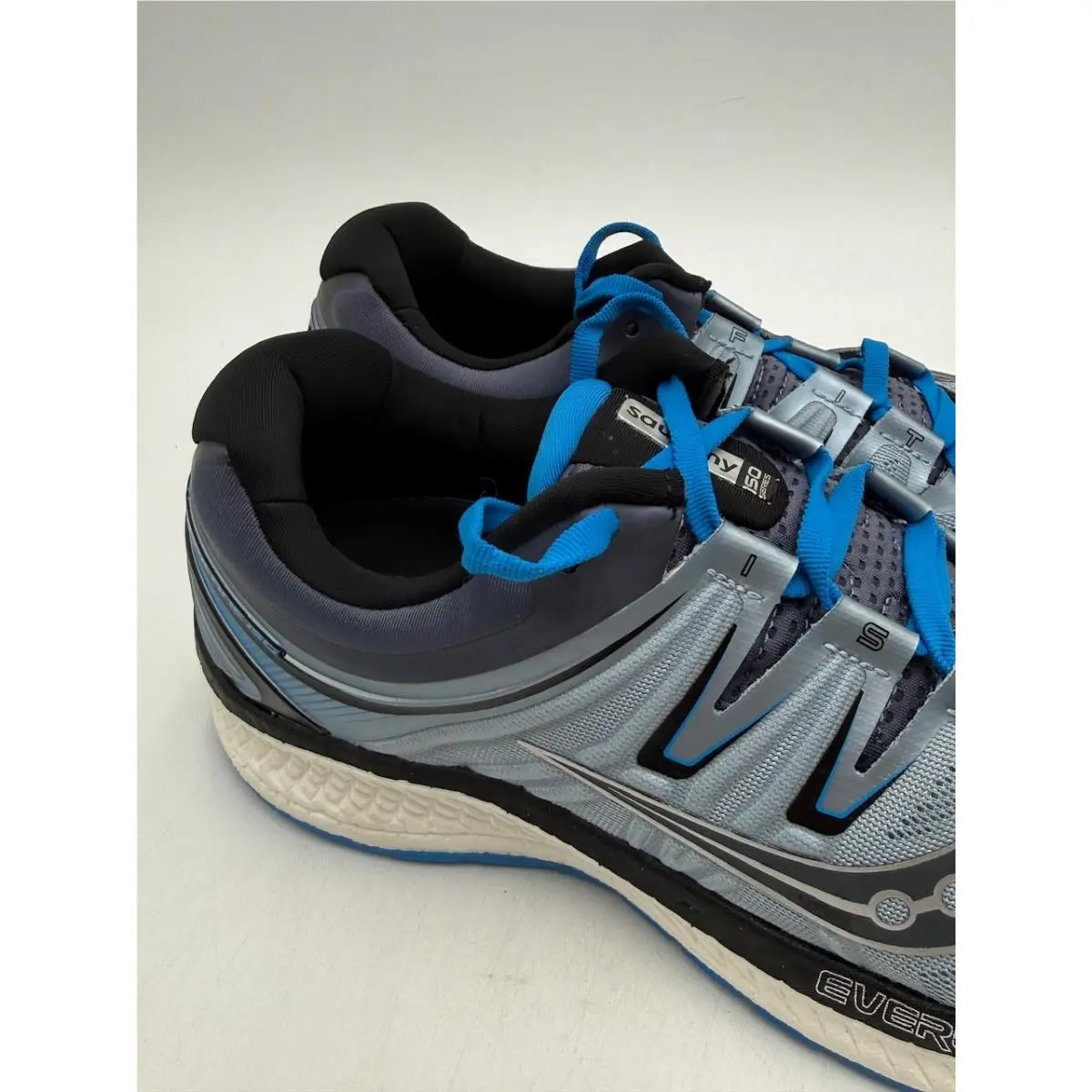 Saucony shoes - Saucony Hurricane - Hurricane - S20411-2 - Blue 11