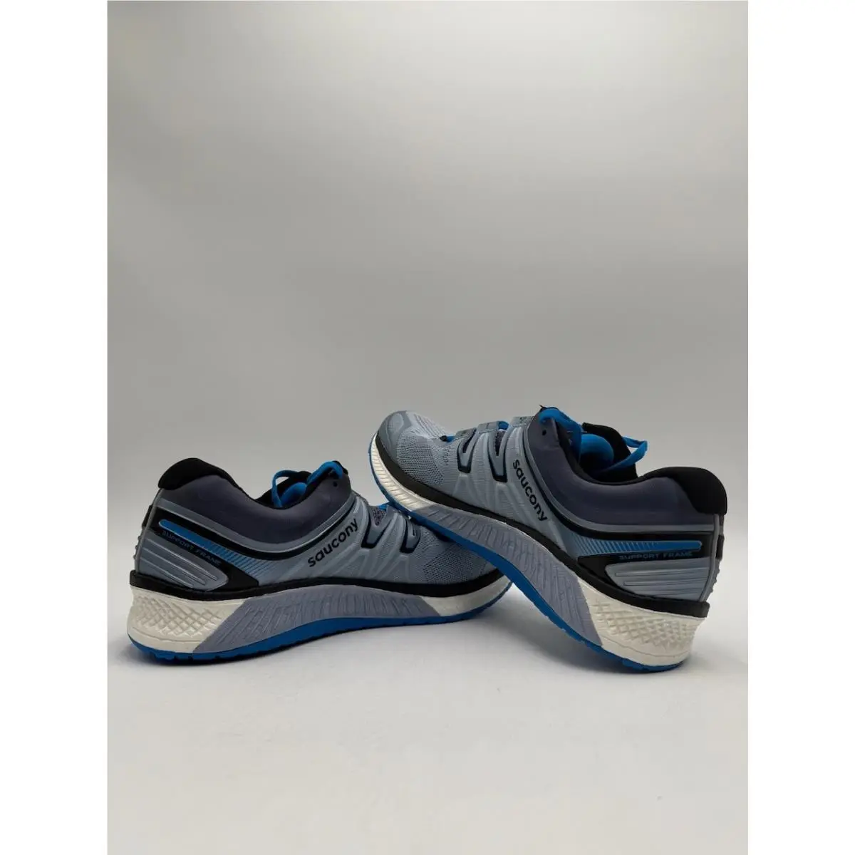 Saucony shoes - Saucony Hurricane - Hurricane - S20411-2 - Blue 16