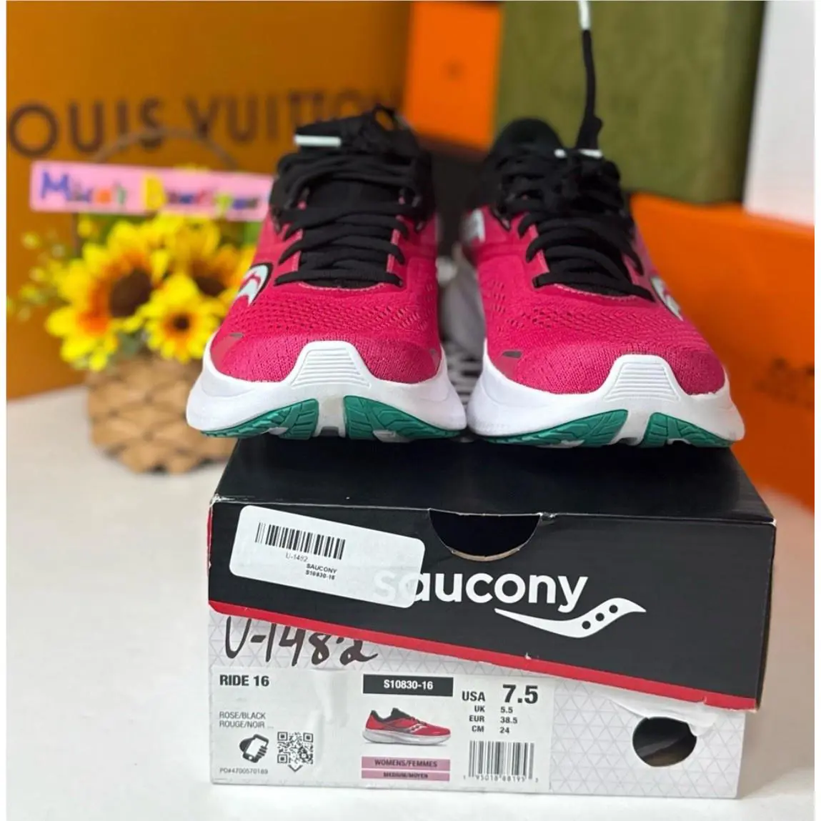 Saucony shoes - Pink 9