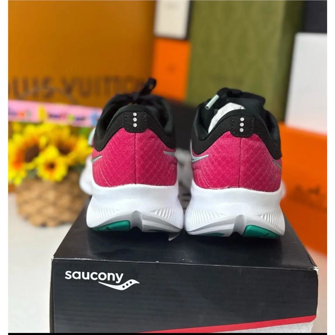 Saucony shoes - Pink 11