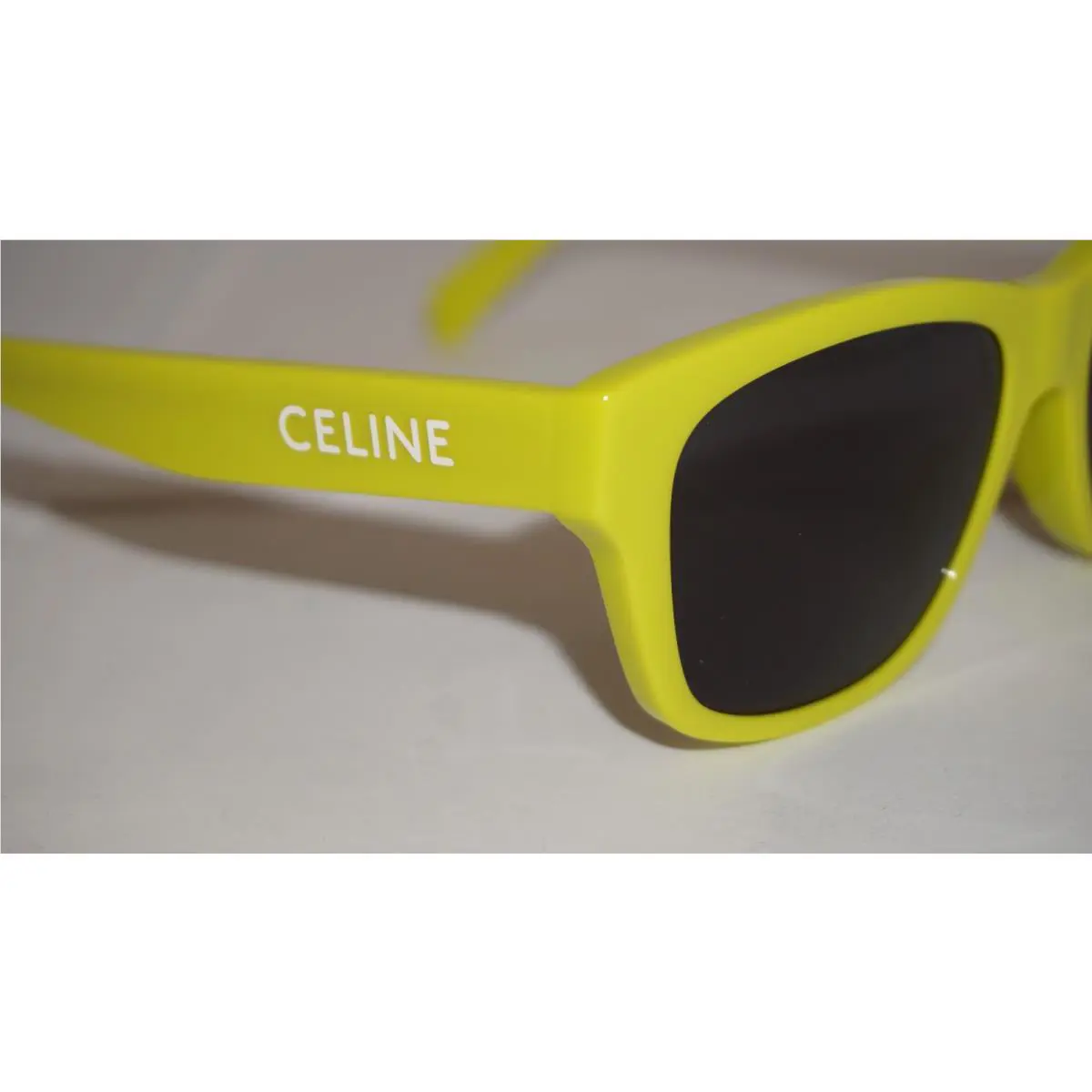 Celine Sunglasses Neon Green Grey CL40249U 39A 55 17 145