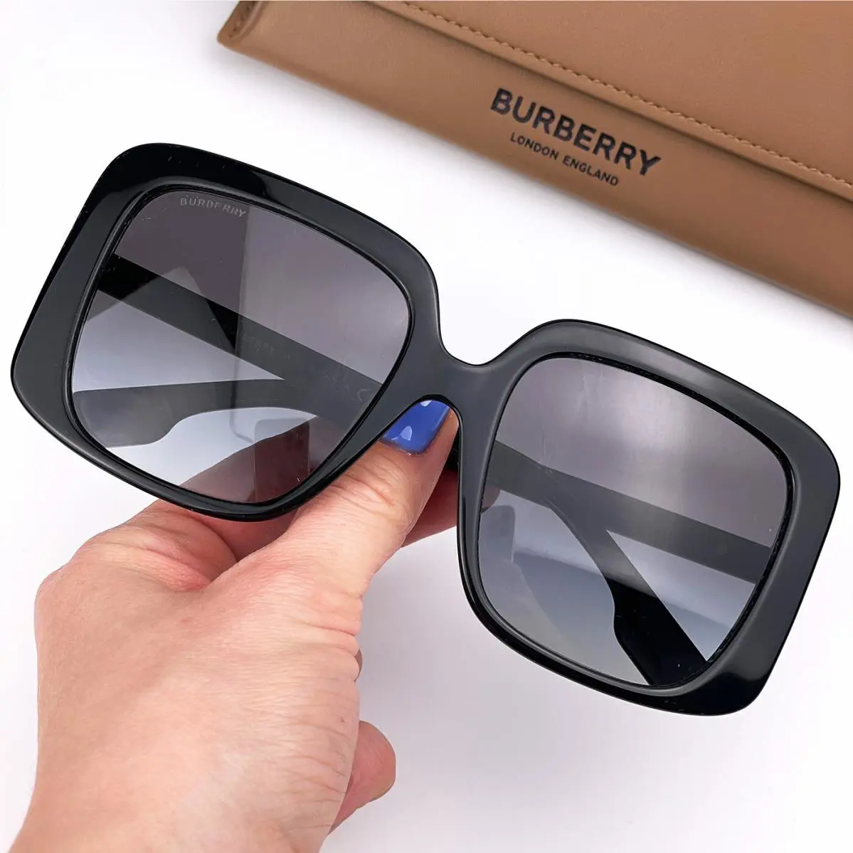 Burberry Women Sunglasses Black Grey Gradient Square Penelope BE4363 30018G