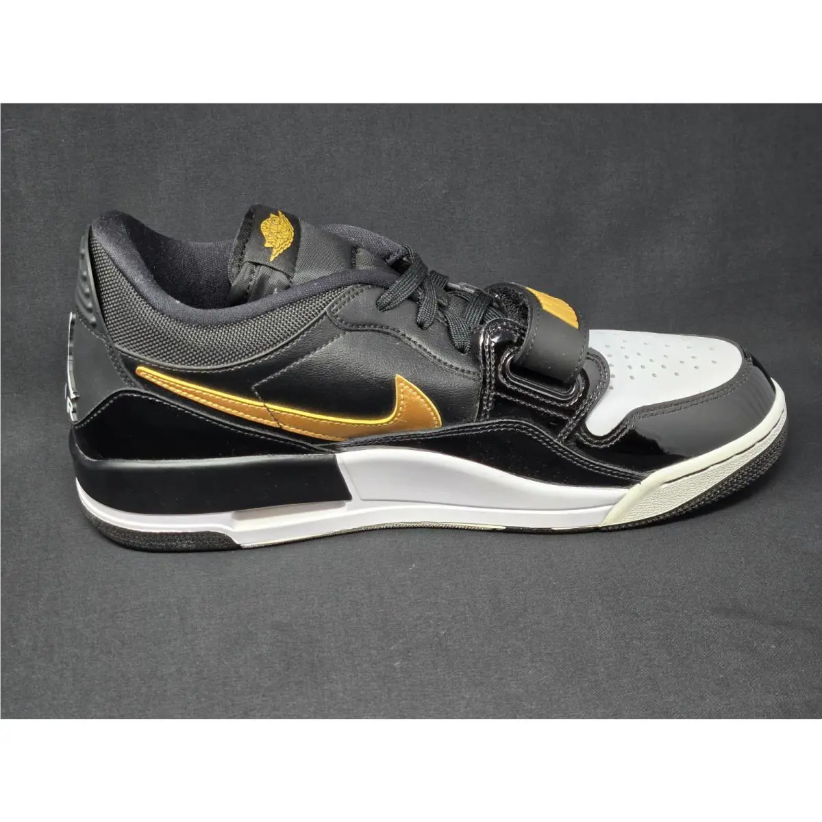 Nike shoes - Jordan Legacy 312 - Legacy - CD7069-071 - Black 3