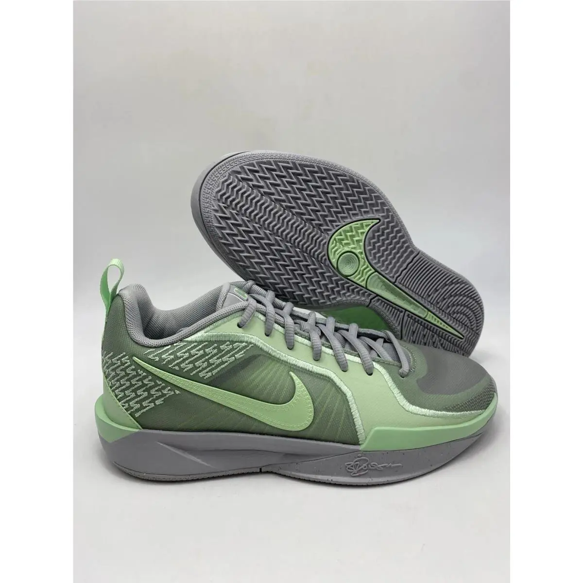 Nike shoes - Green 5