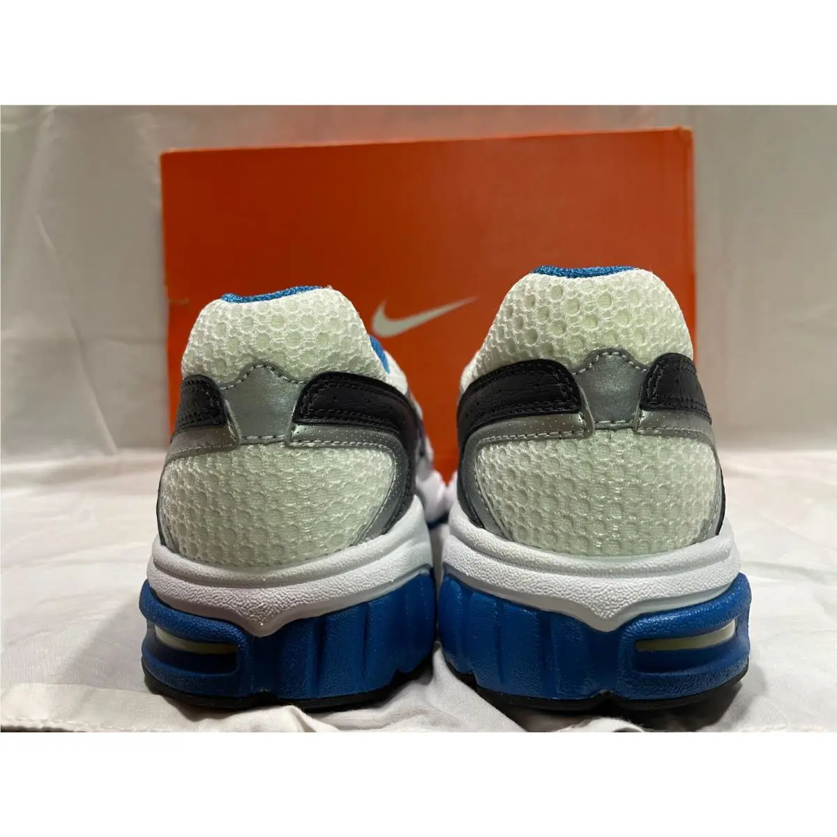 Nike shoes - Nike Air Max Plus - Air Max Plus - 366375-141 - White 3