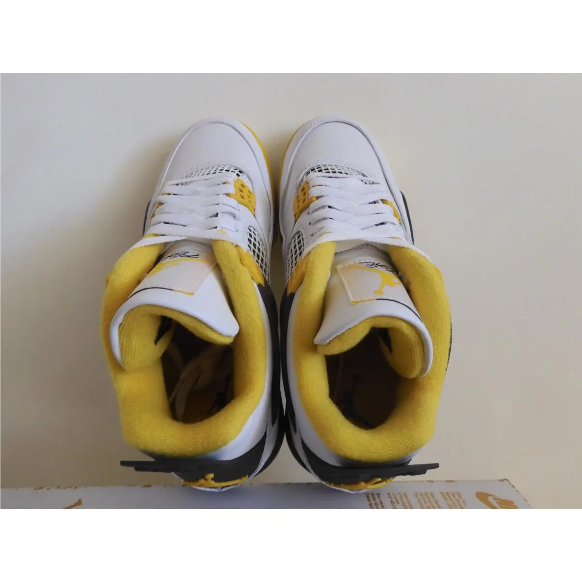 Nike shoes - Air Jordan 4 - Air - AQ9129-101 - White 4