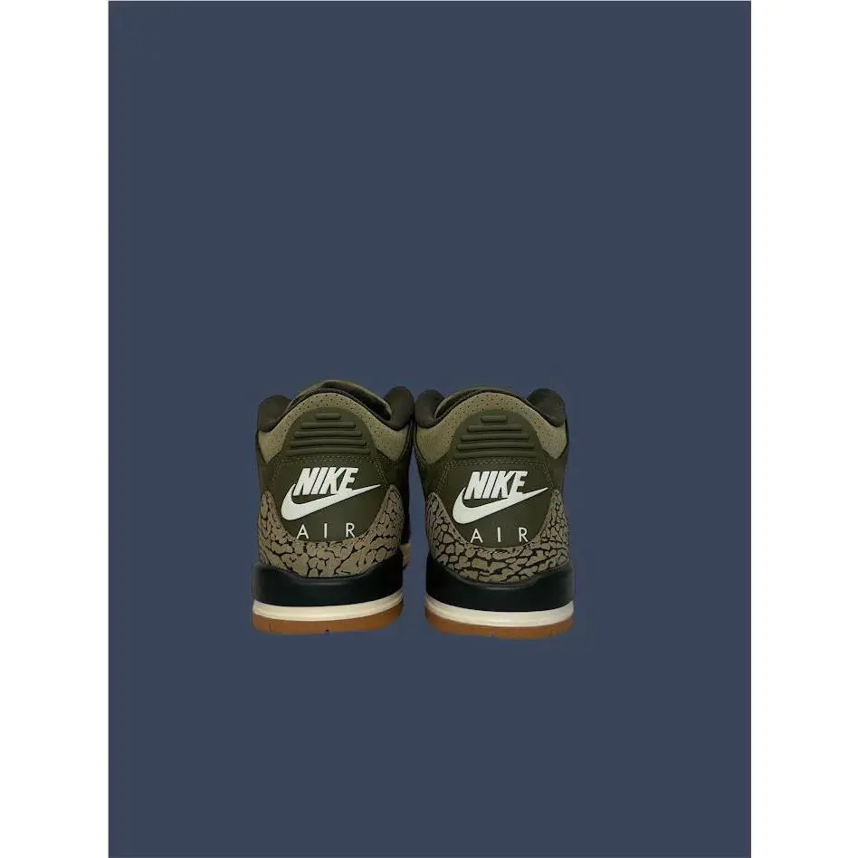 Nike shoes - Youth Air Jordan 3 Retro Medium Olive GS DM0967-202 4