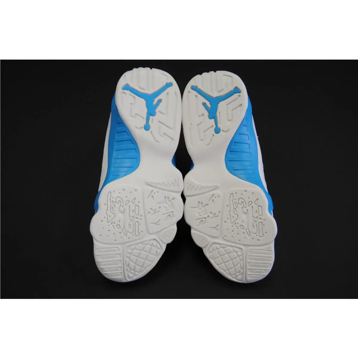 Nike shoes - Air Jordan 9 - Air - Blue 3