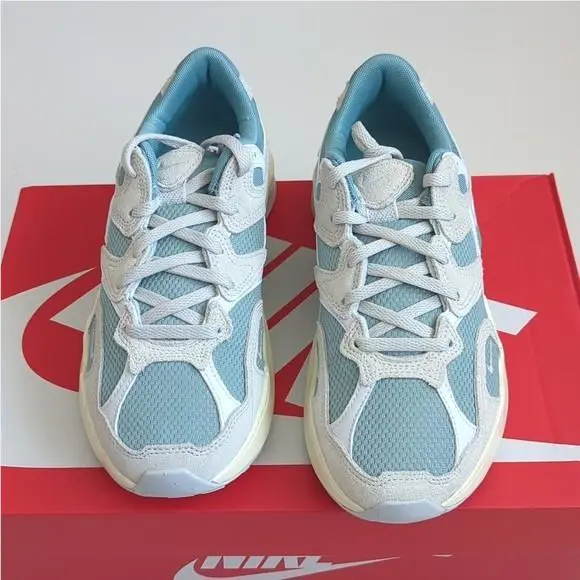 Nike shoes - Nike AL8 - White 0