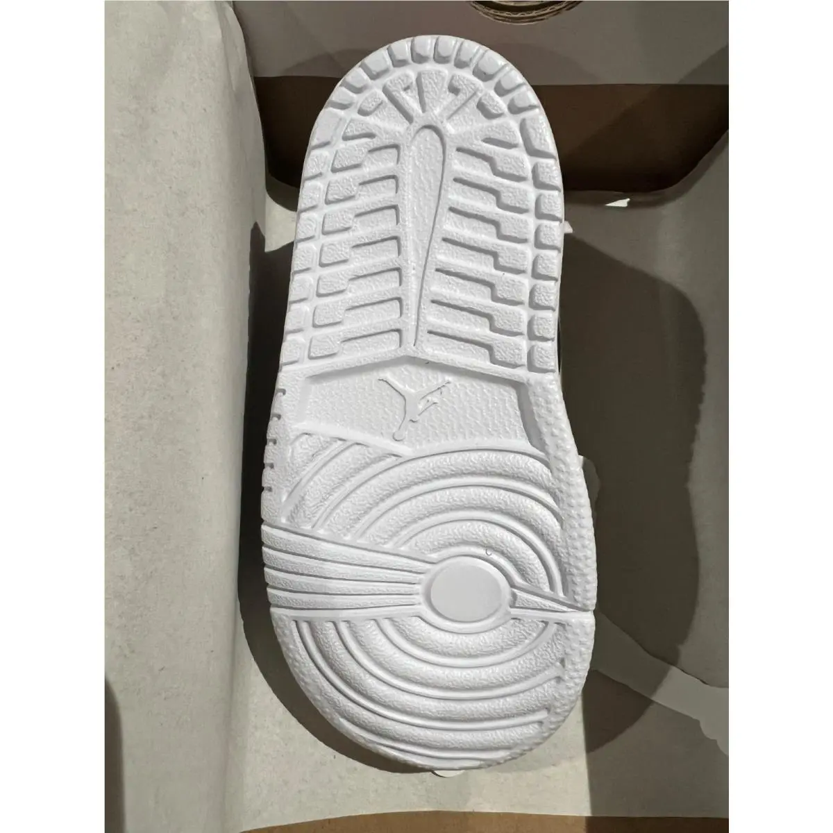 Nike shoes - White/Black Varsity Red 12
