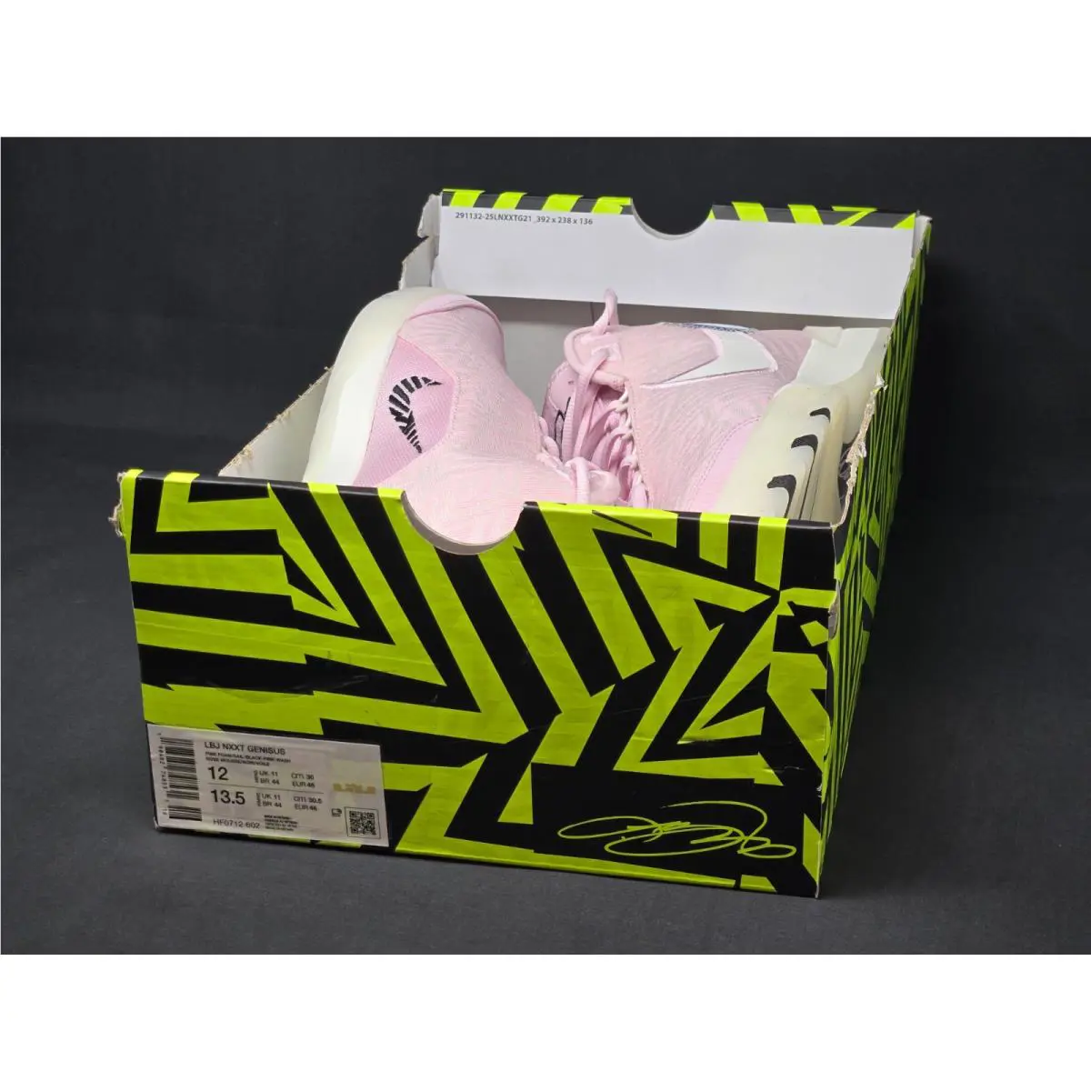 Nike shoes - Nike Zoom LeBron - Zoom LeBron - HF0712-602 - Pink 6